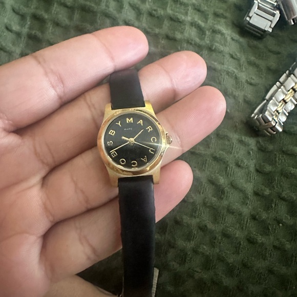 ❌ SOLD❌ Designer Watch bundle - Picture 3 of 6